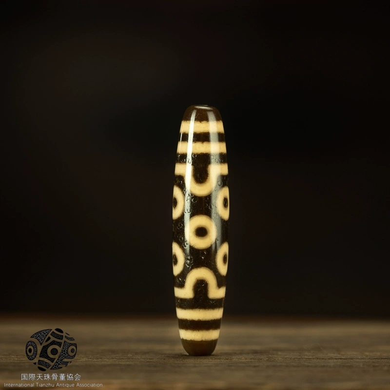 チベット▪大判七眼天珠トーテム老天珠